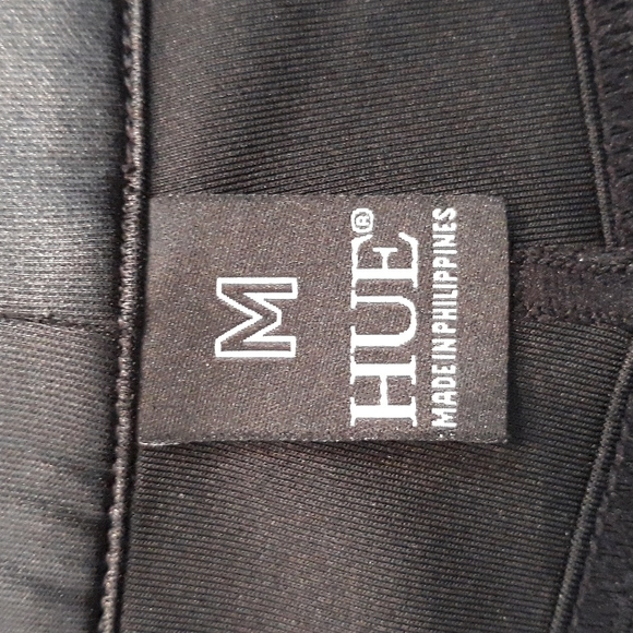 Hue Leather Look Leggings - Picture 6 of 8